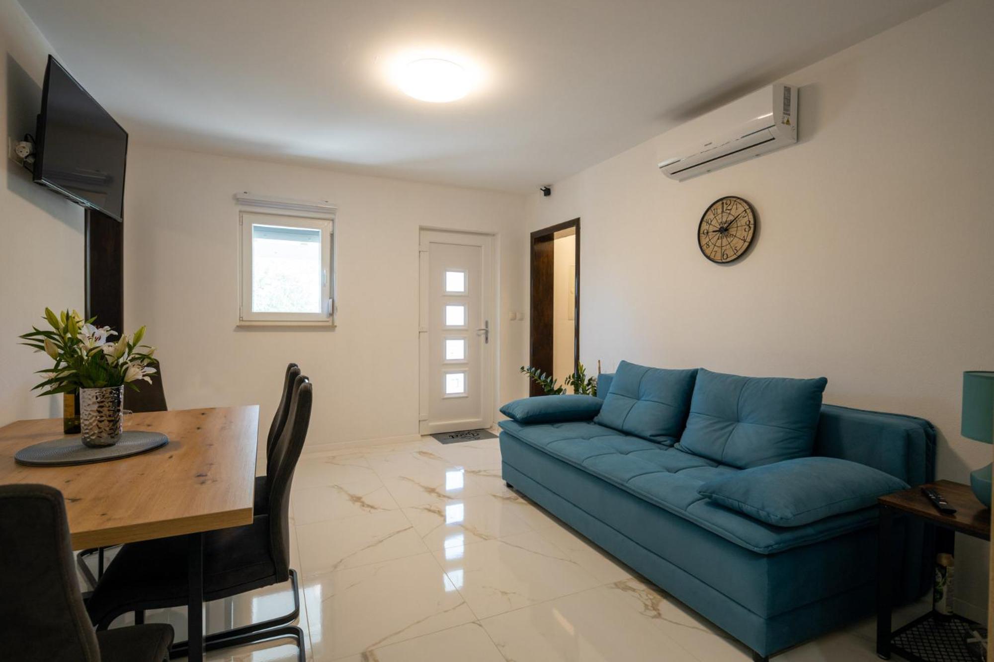 Apartment Iva Vrana  Buitenkant foto